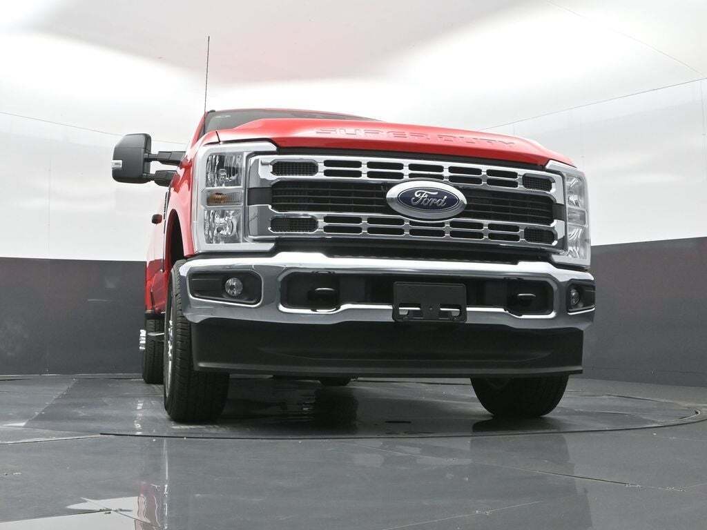 2025 Ford F-350 Super Duty XLT