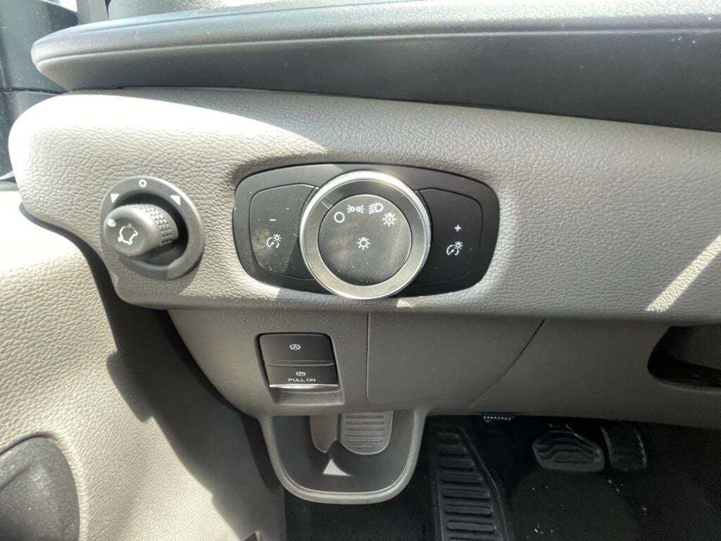 2025 Ford Transit 250