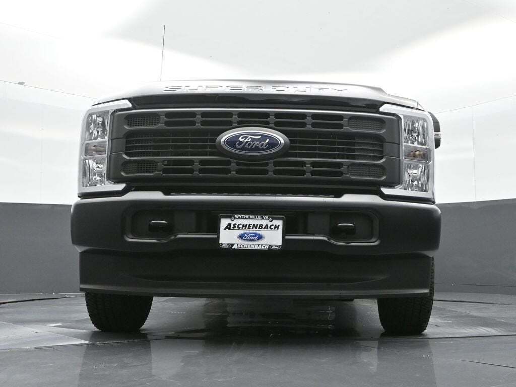 2025 Ford F-250 Super Duty XL