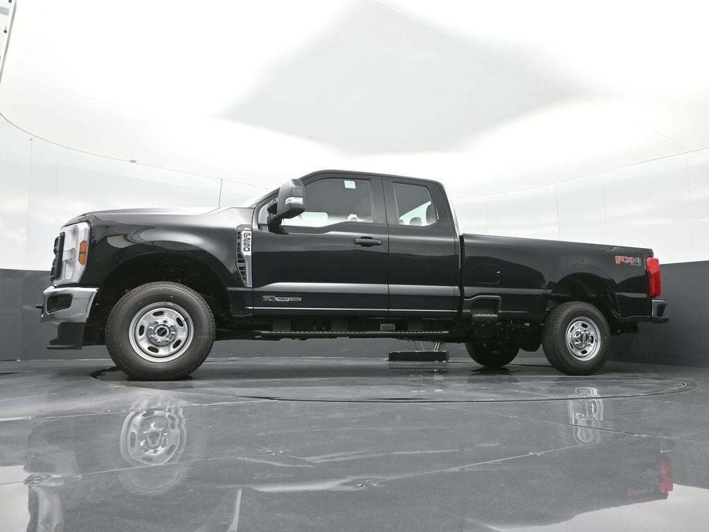 2025 Ford F-250 Super Duty XL