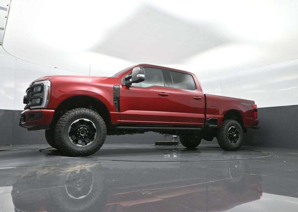 2025 Ford F-350 Super Duty XLT