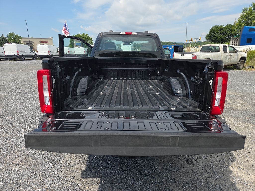 2025 Ford F-250 Super Duty XLT