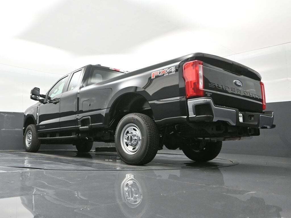 2025 Ford F-250 Super Duty XL