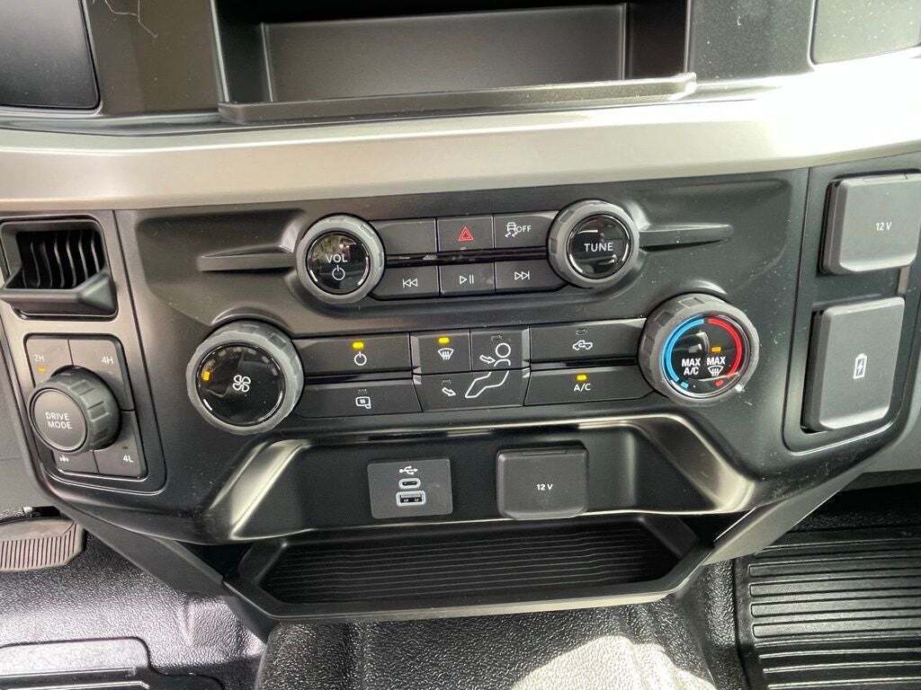 2025 Ford F-250 Super Duty XL