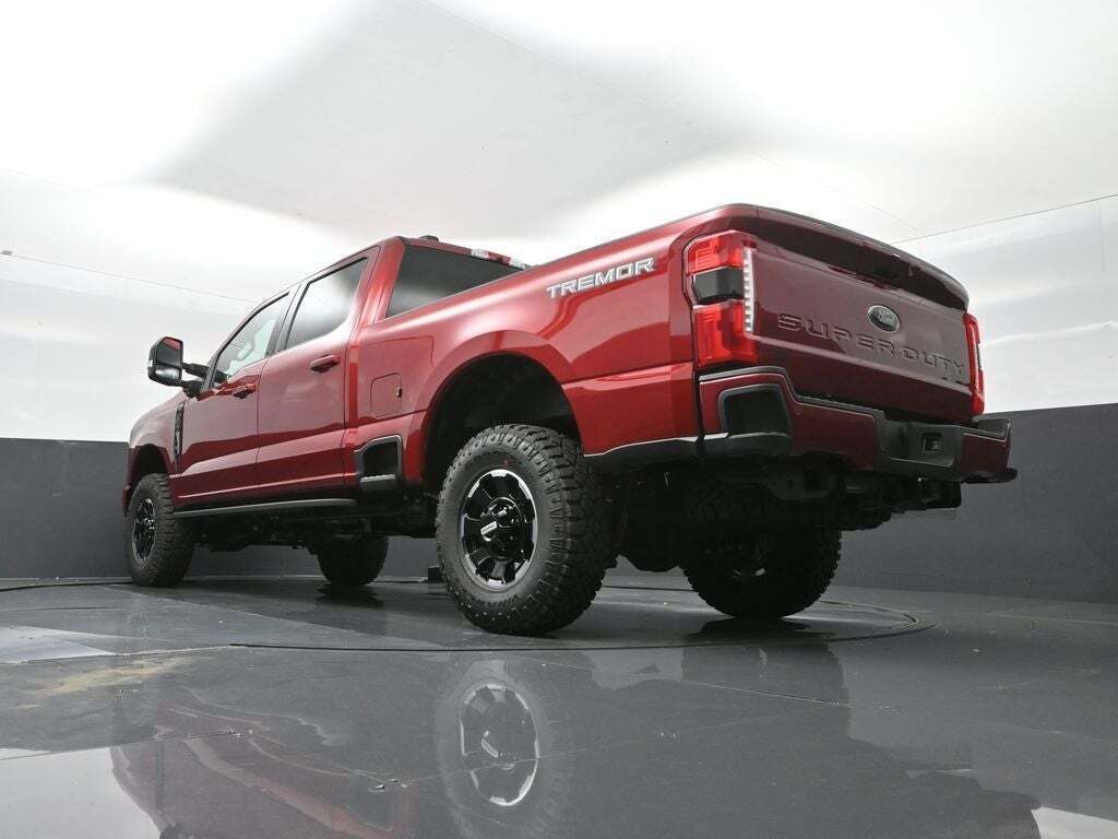 2025 Ford F-350 Super Duty XLT