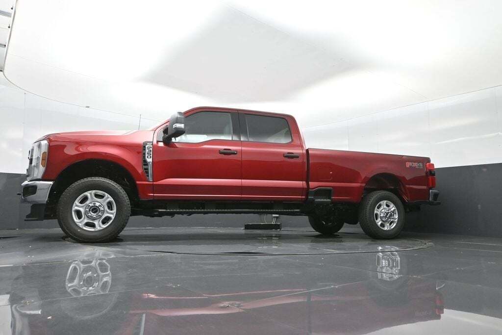 2025 Ford F-350 Super Duty XLT