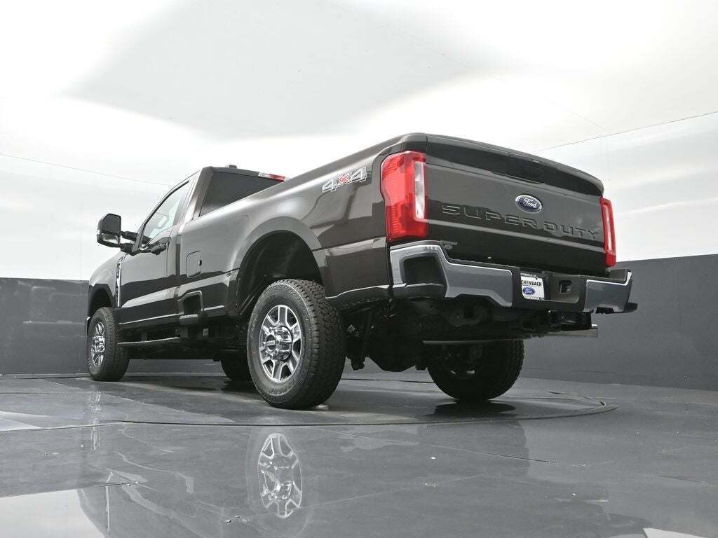 2025 Ford F-350 Super Duty XLT