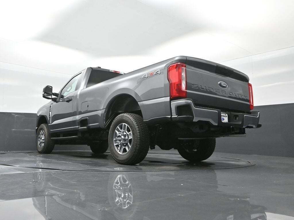 2025 Ford F-350 Super Duty XLT