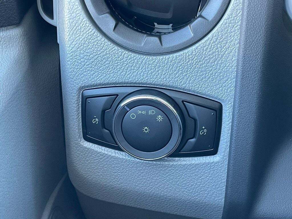 2024 Ford E-Series E-450 SD