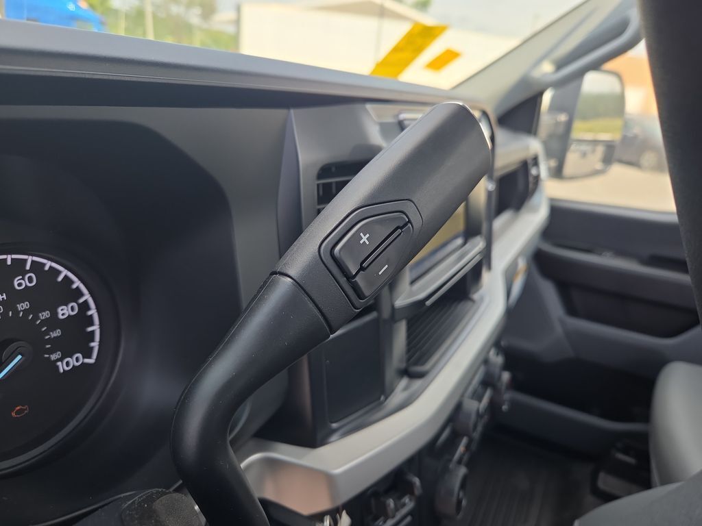 2024 Ford F-250 Super Duty XL