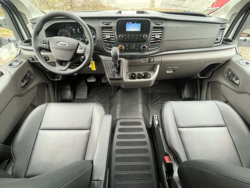2024 Ford Transit 250
