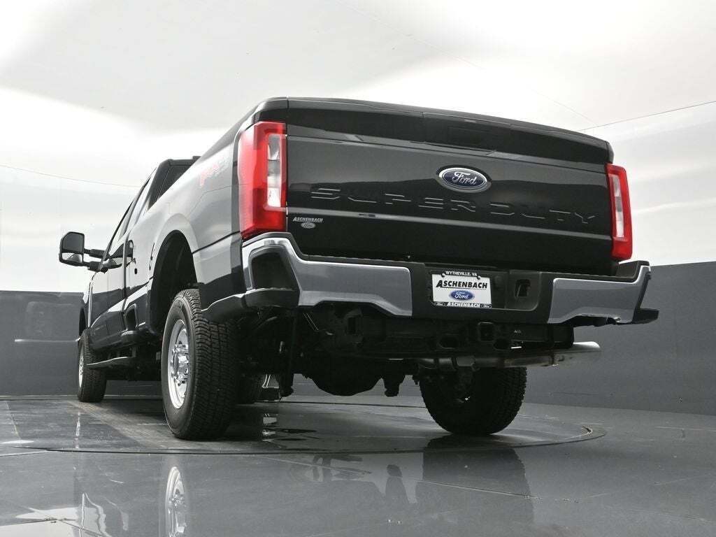 2025 Ford F-250 Super Duty XL