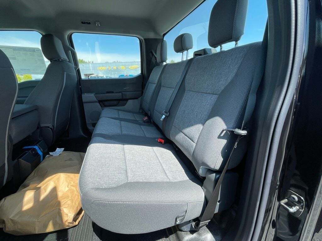 2025 Ford F-350 Super Duty XL