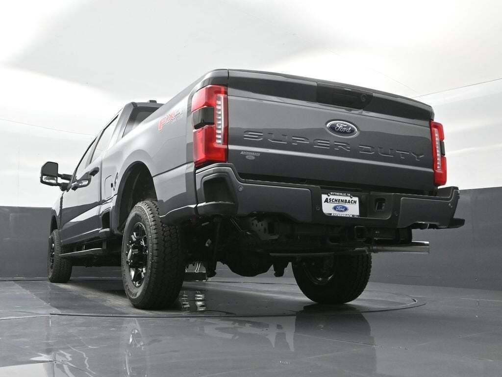 2025 Ford F-250 Super Duty XL