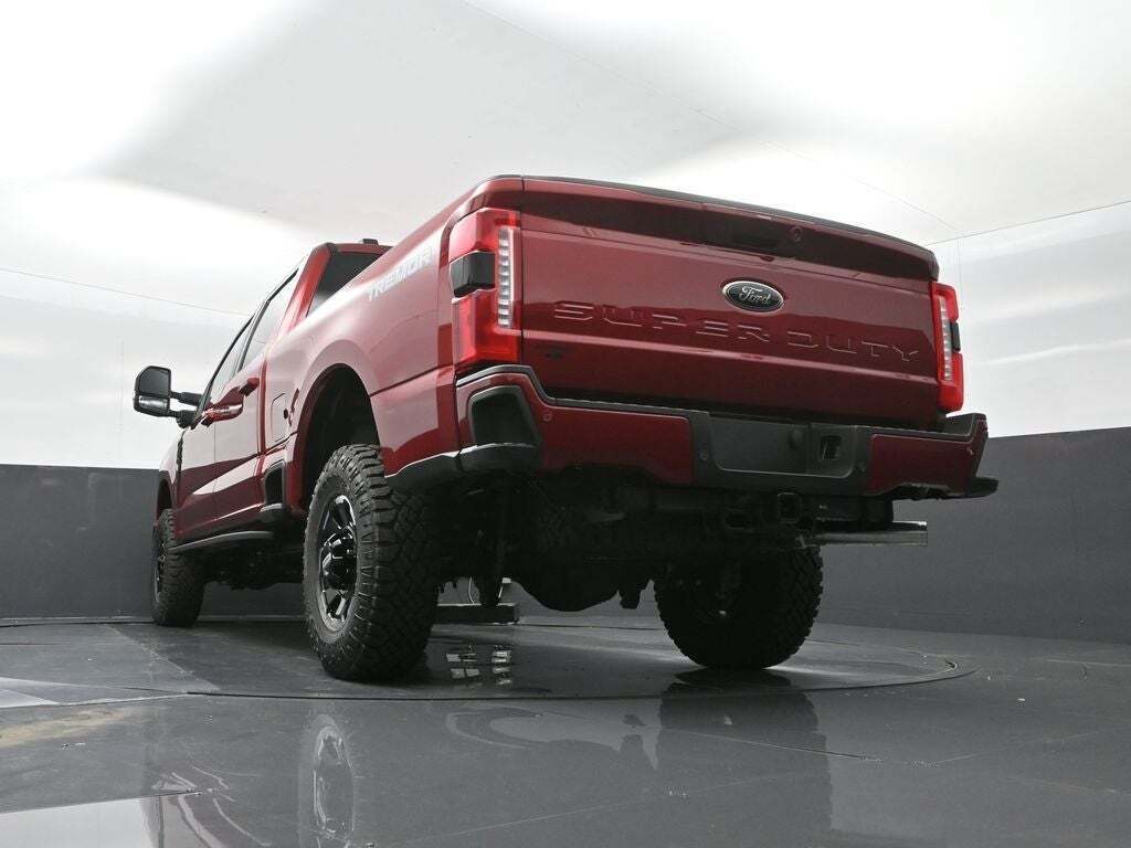 2025 Ford F-350 Super Duty XLT