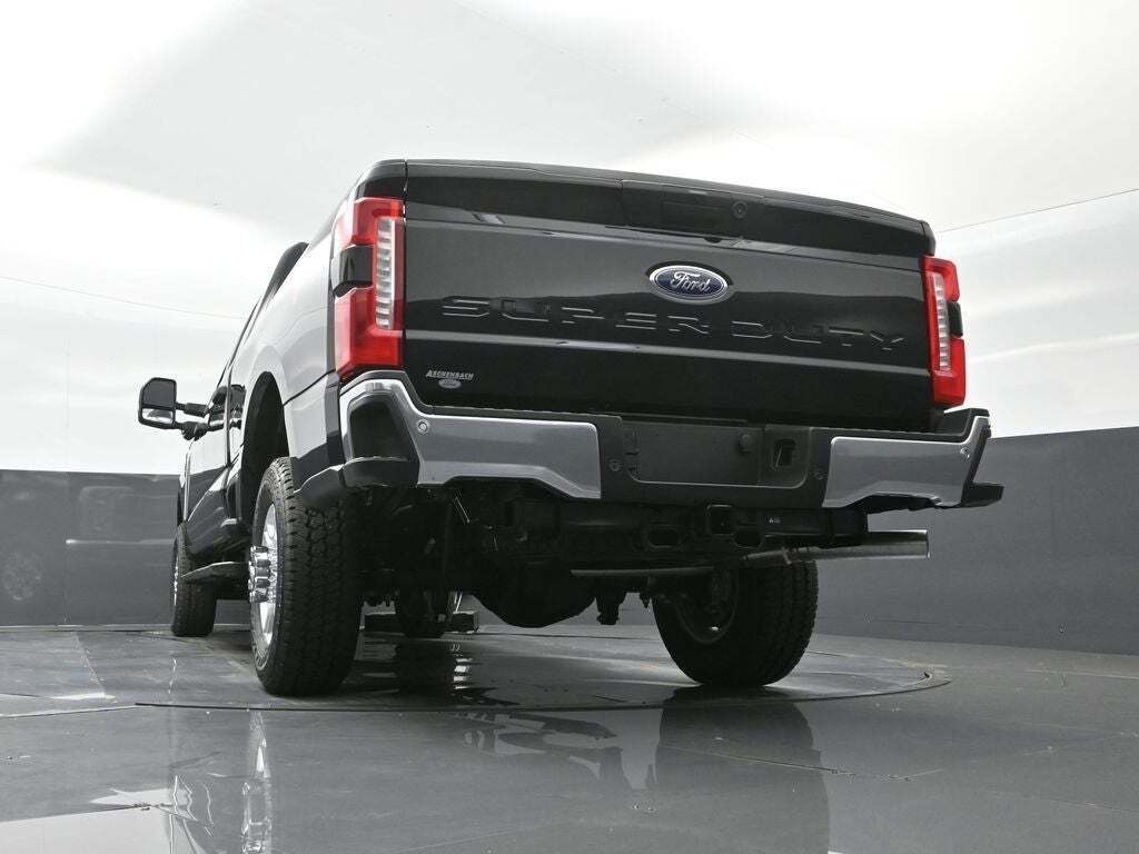2025 Ford F-350 Super Duty XLT