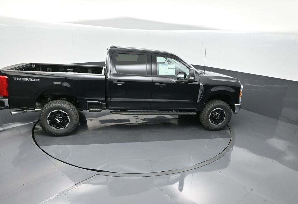 2025 Ford F-350 Super Duty XLT