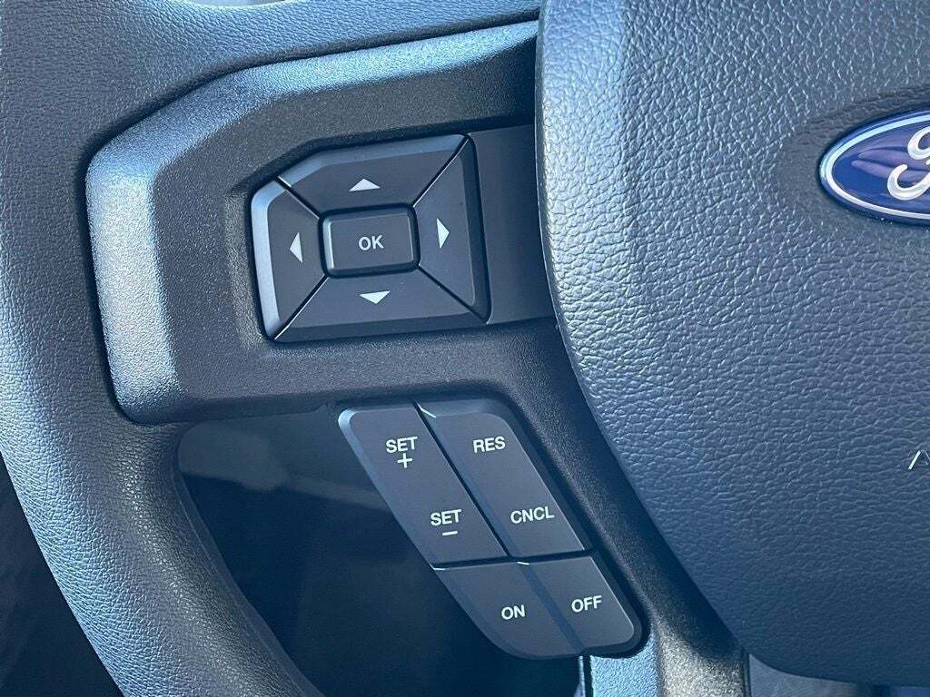 2024 Ford E-Series E-450 SD