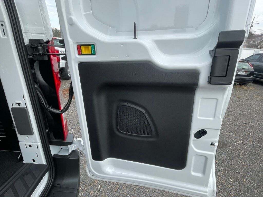2024 Ford Transit 250