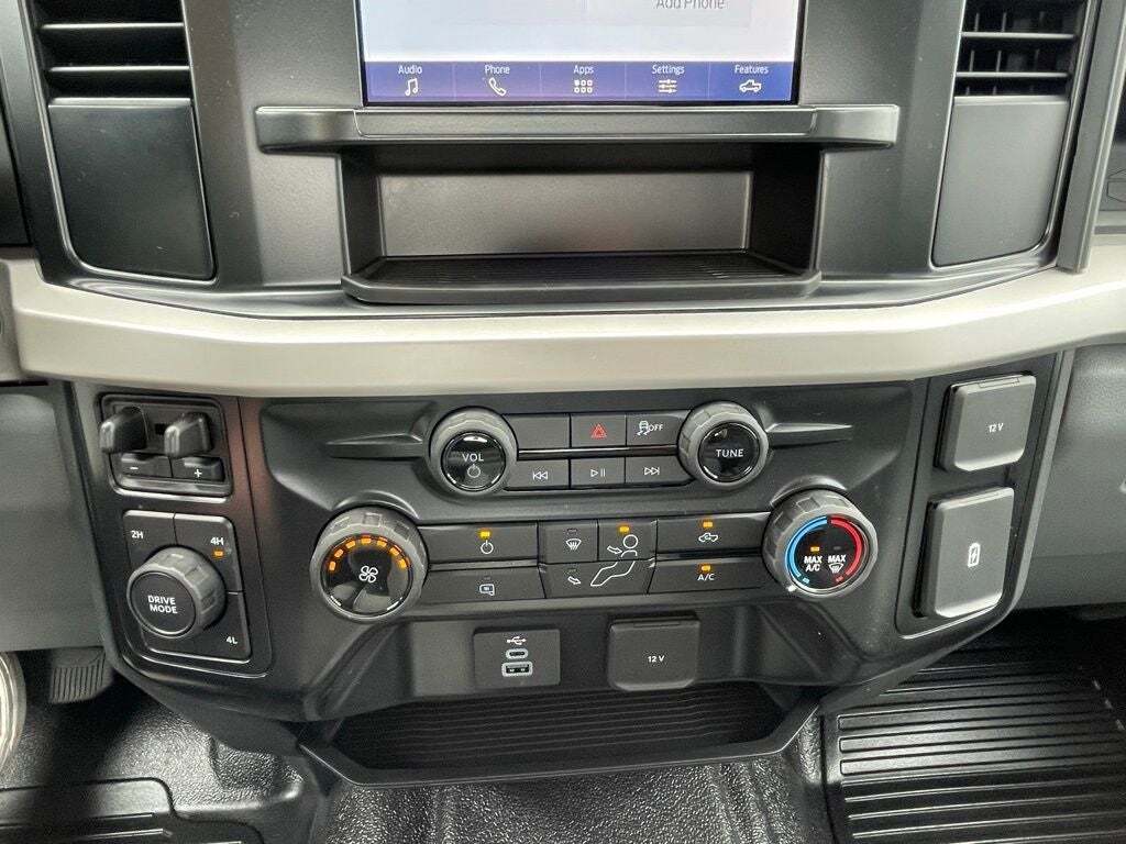 2025 Ford F-350 Super Duty XL