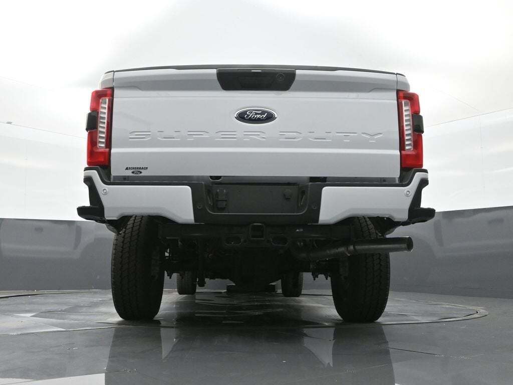 2025 Ford F-350 Super Duty XL