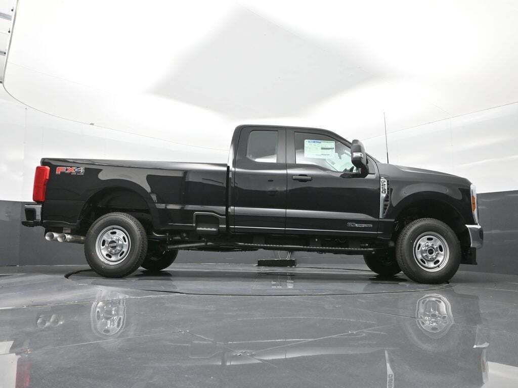 2025 Ford F-250 Super Duty XL