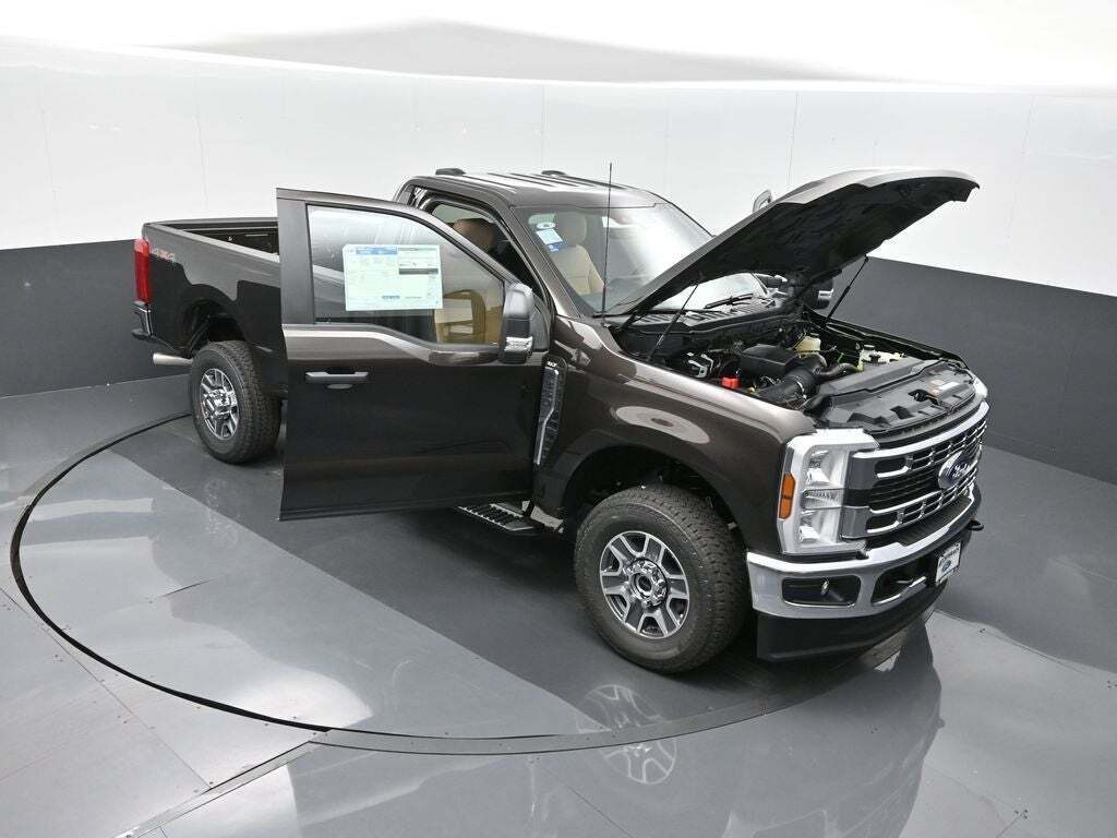 2025 Ford F-350 Super Duty XLT