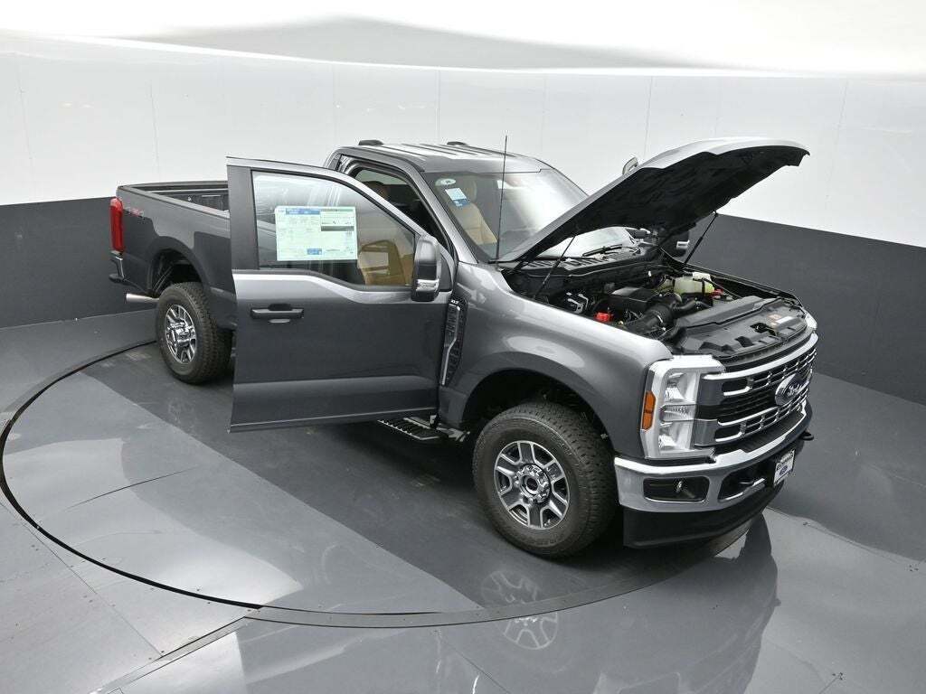 2025 Ford F-350 Super Duty XLT