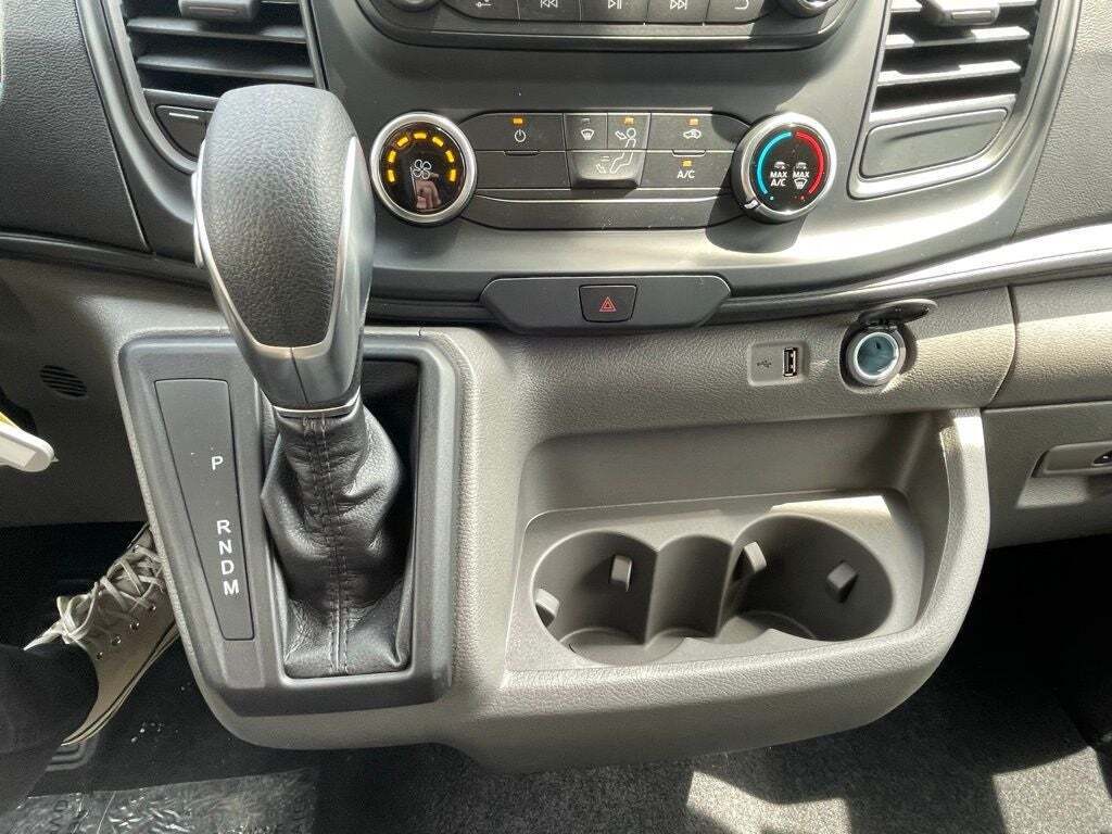 2025 Ford Transit 250
