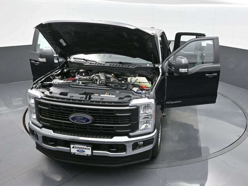 2025 Ford F-250 Super Duty XL