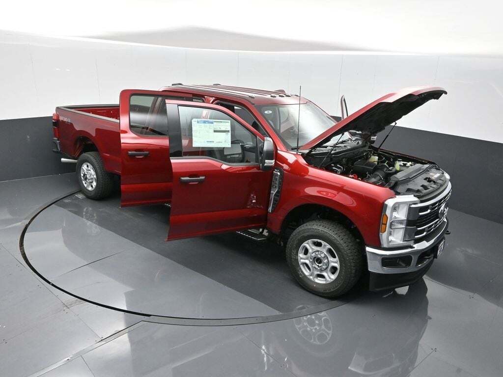 2025 Ford F-350 Super Duty XLT