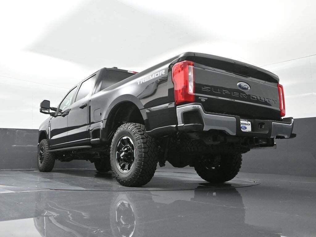 2025 Ford F-350 Super Duty XLT