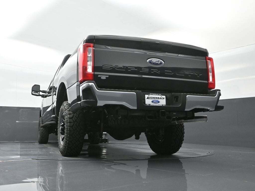 2025 Ford F-350 Super Duty XLT