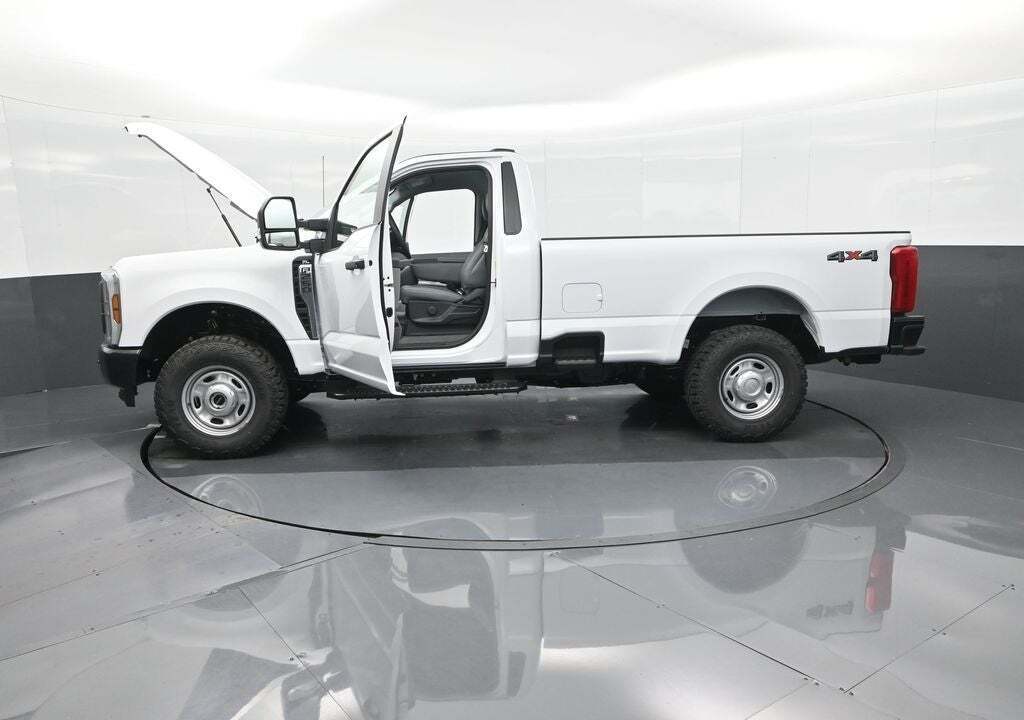2025 Ford F-250 Super Duty XL