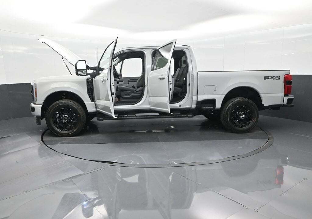 2025 Ford F-250 Super Duty XLT