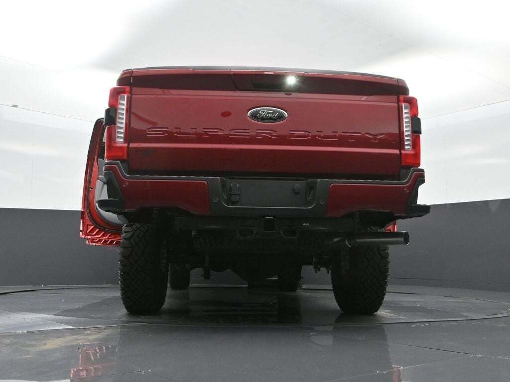 2025 Ford F-350 Super Duty XLT