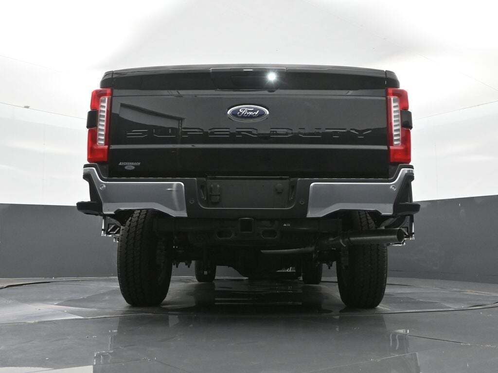 2025 Ford F-350 Super Duty XLT