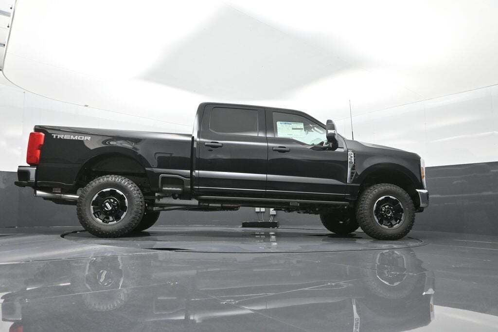 2025 Ford F-350 Super Duty XLT