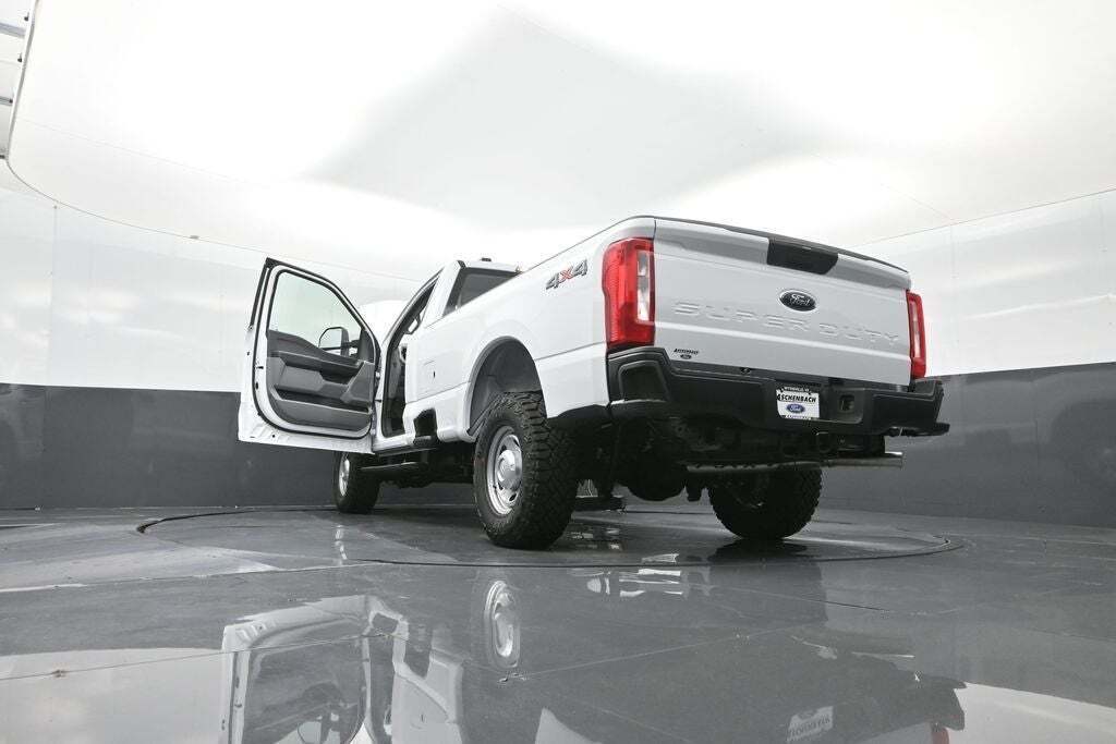 2025 Ford F-250 Super Duty XL