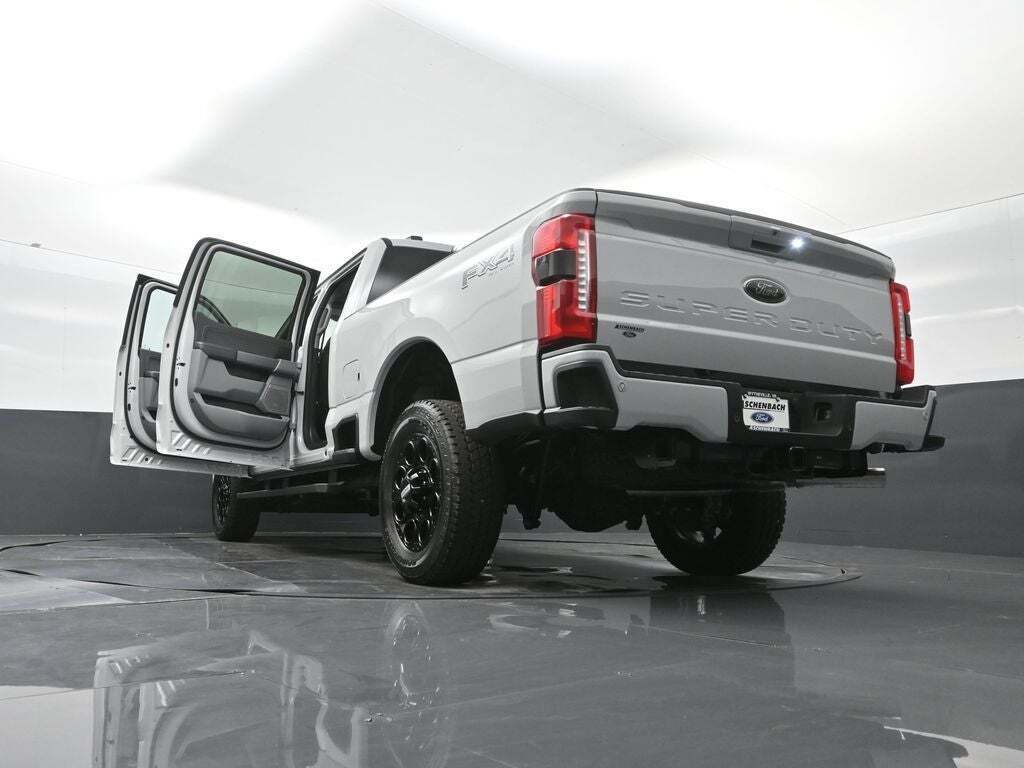 2025 Ford F-250 Super Duty XLT