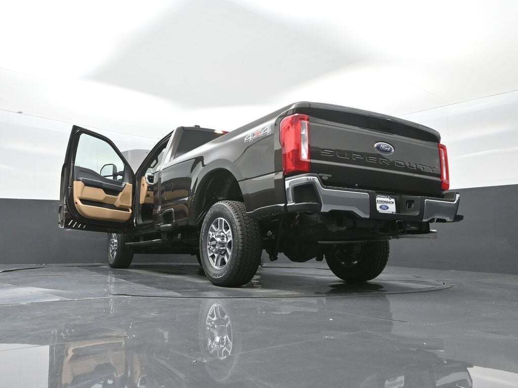 2025 Ford F-350 Super Duty XLT