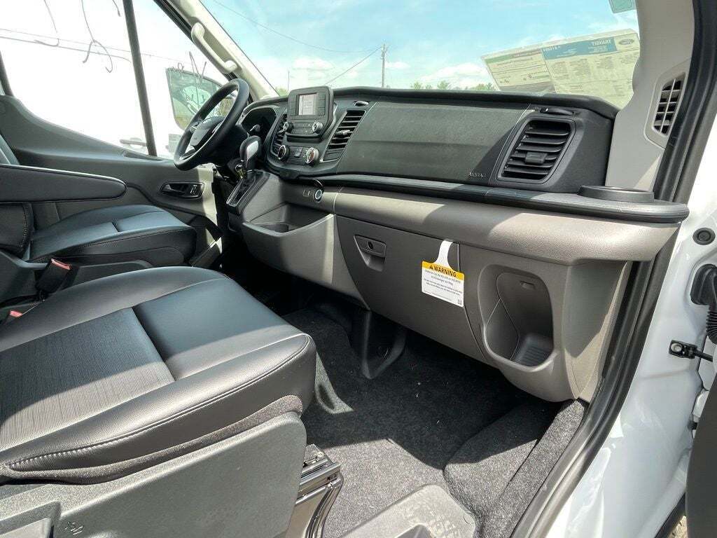 2025 Ford Transit 250