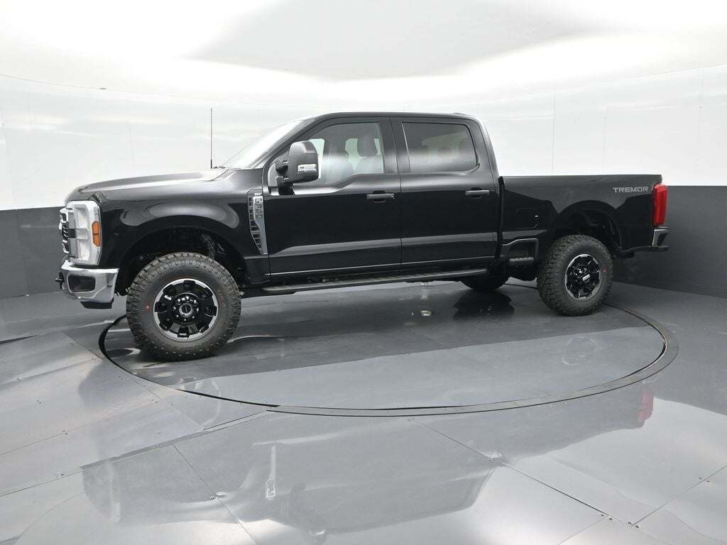 2025 Ford F-350 Super Duty XLT