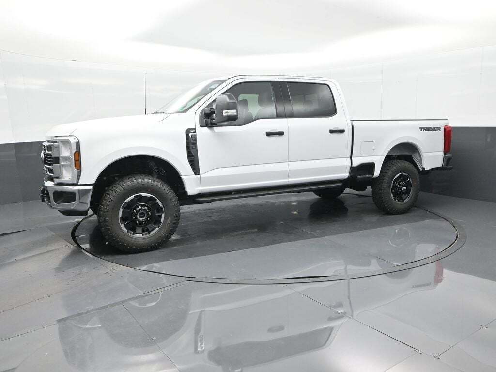 2025 Ford F-350 Super Duty XLT