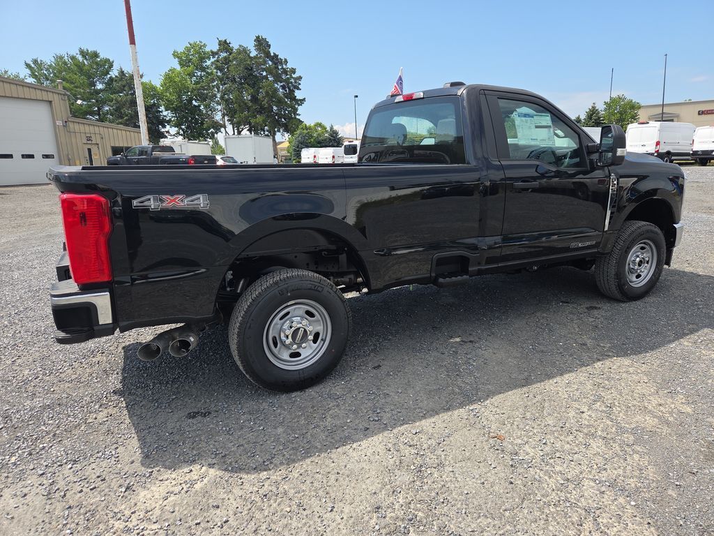2025 Ford F-250 Super Duty XLT