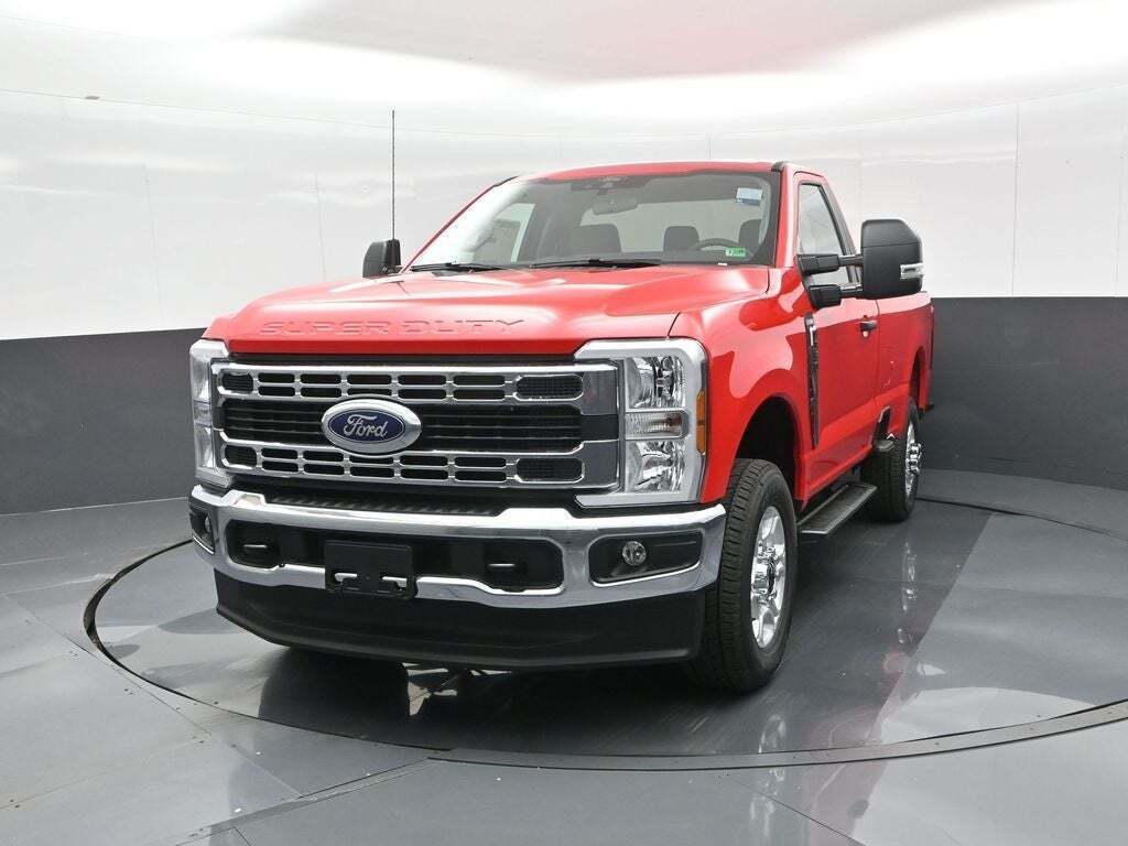 2025 Ford F-350 Super Duty XLT