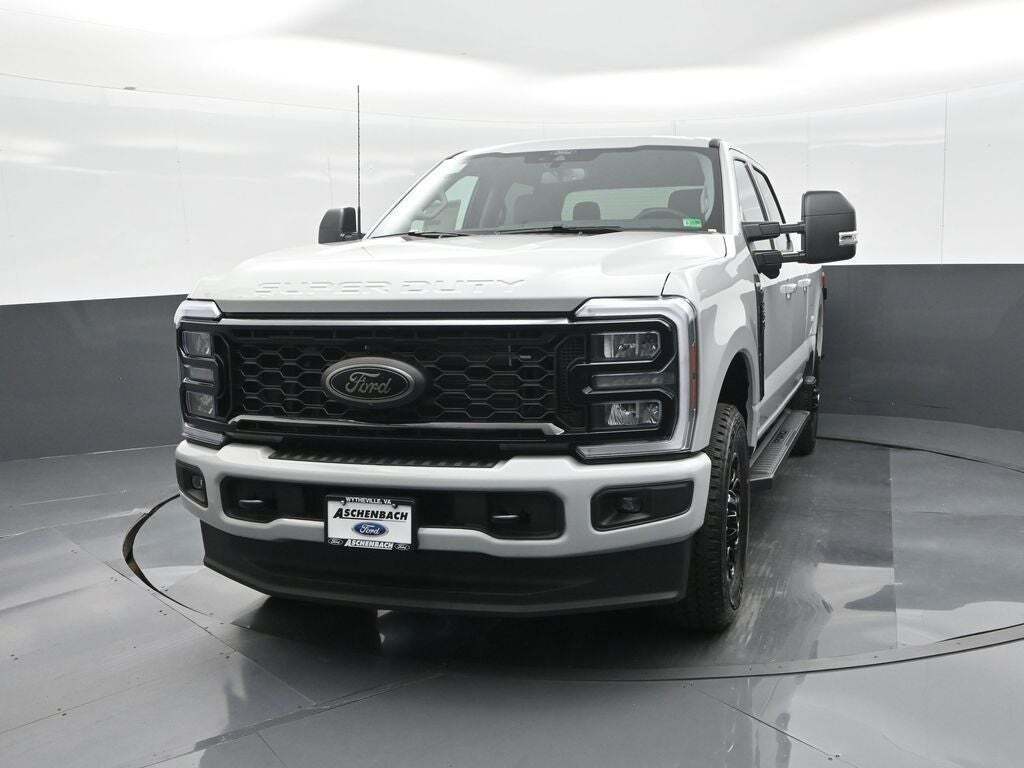 2025 Ford F-250 Super Duty XLT