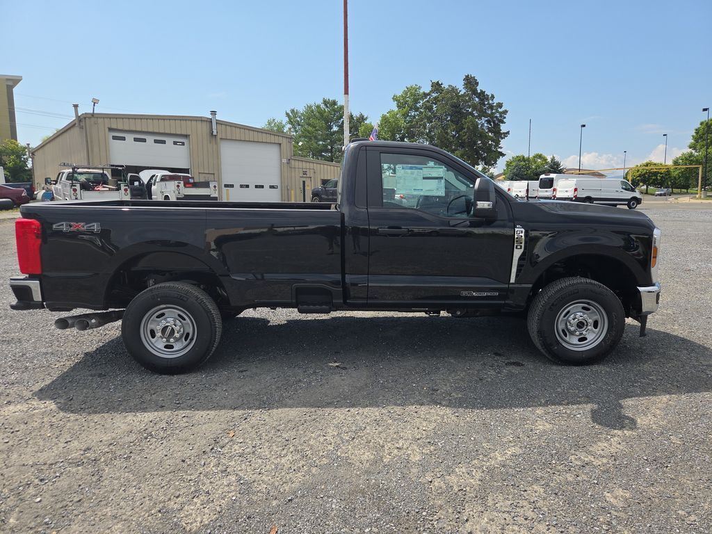 2025 Ford F-250 Super Duty XLT