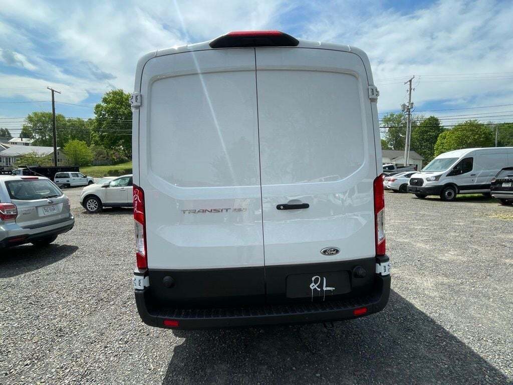 2024 Ford Transit 250
