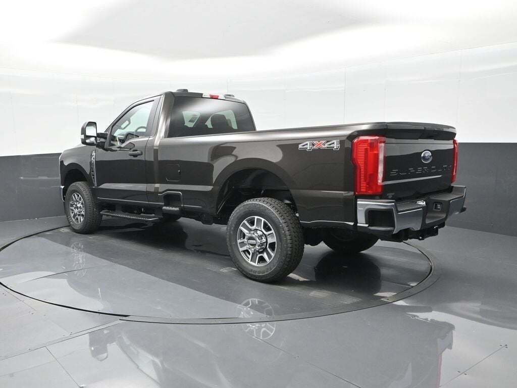 2025 Ford F-350 Super Duty XLT